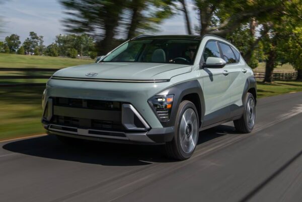 2025 Hyundai Kona SUV - Image 5