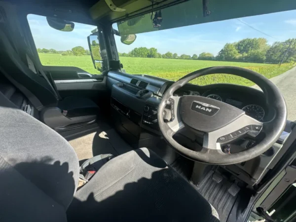 MAN TGX 26 480 6 X 2 Tractor Unit - WU15HNR - Image 2