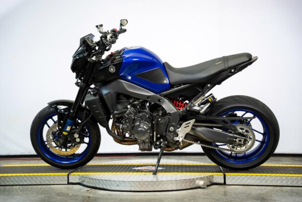 2021 Yamaha MT-09 - Image 5