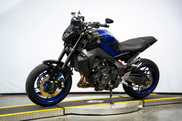 2021 Yamaha MT-09 - Image 6