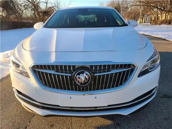 2017 Buick LaCrosse, Summit White