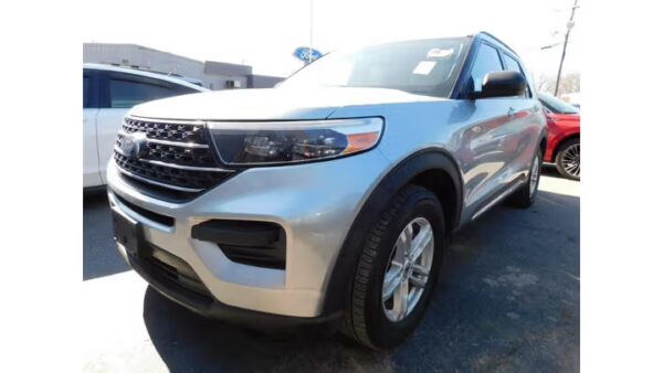 2020 Ford Explorer XLT RWD
