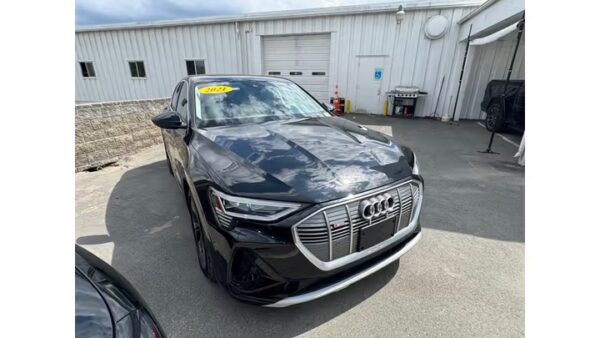 2021 Audi e-tron Premium Sportback