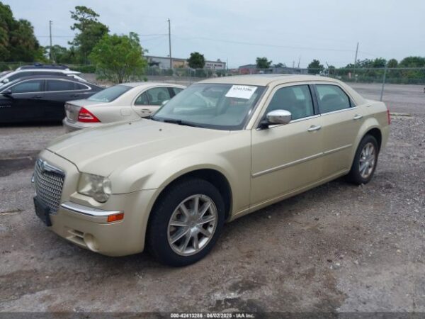 2010 CHRYSLER 300 LIMITED SEDAN 4 Door